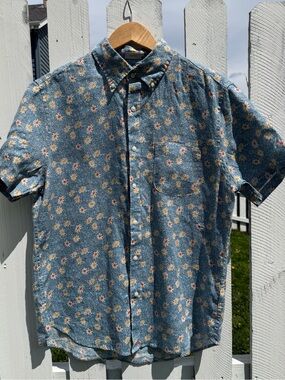 NWT - J. Crew - Men’s Blue Floral *100% Linen* Button-Up Shirt